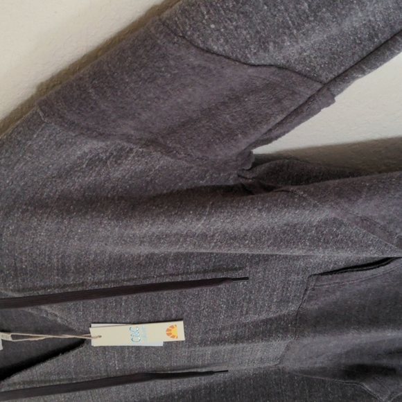 C&C California Comfortable Hoodie NWT $80 Sz: M - Picture 6 of 10